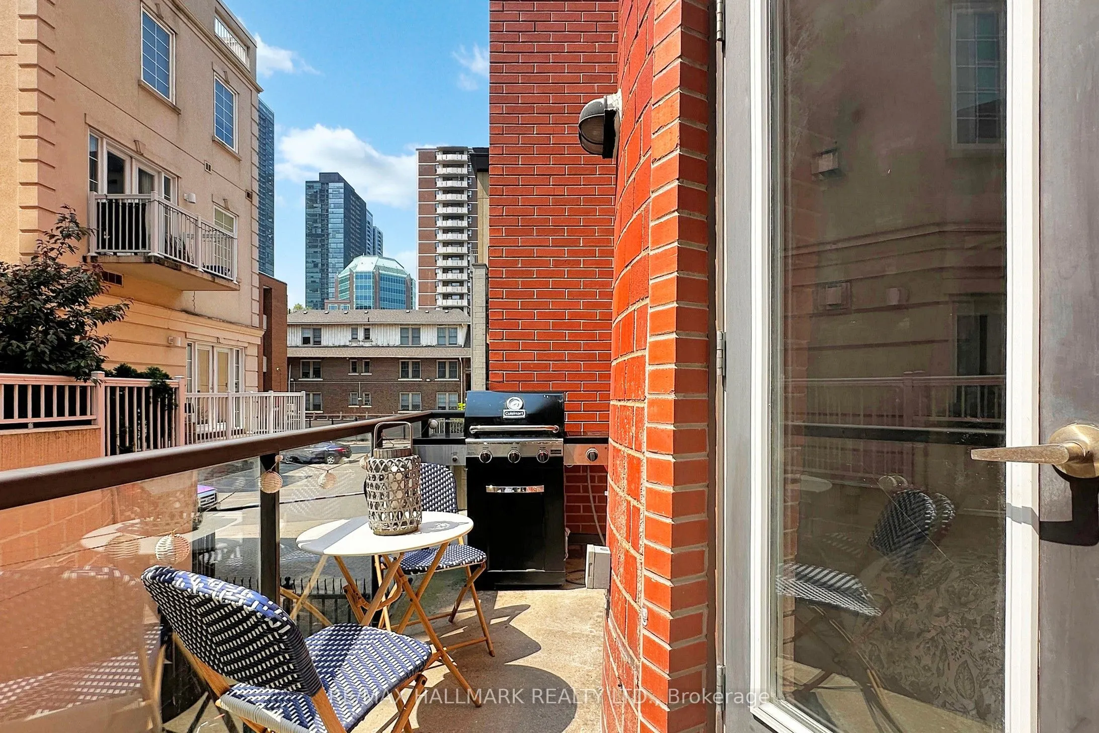10 Wellesley Place, #206