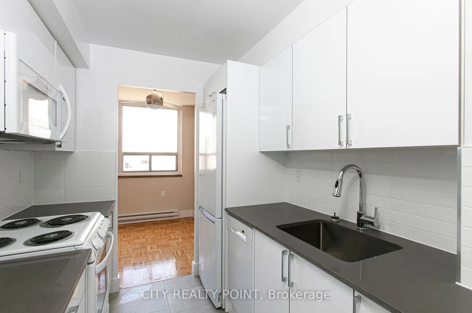 55 Isabella Street, #1002