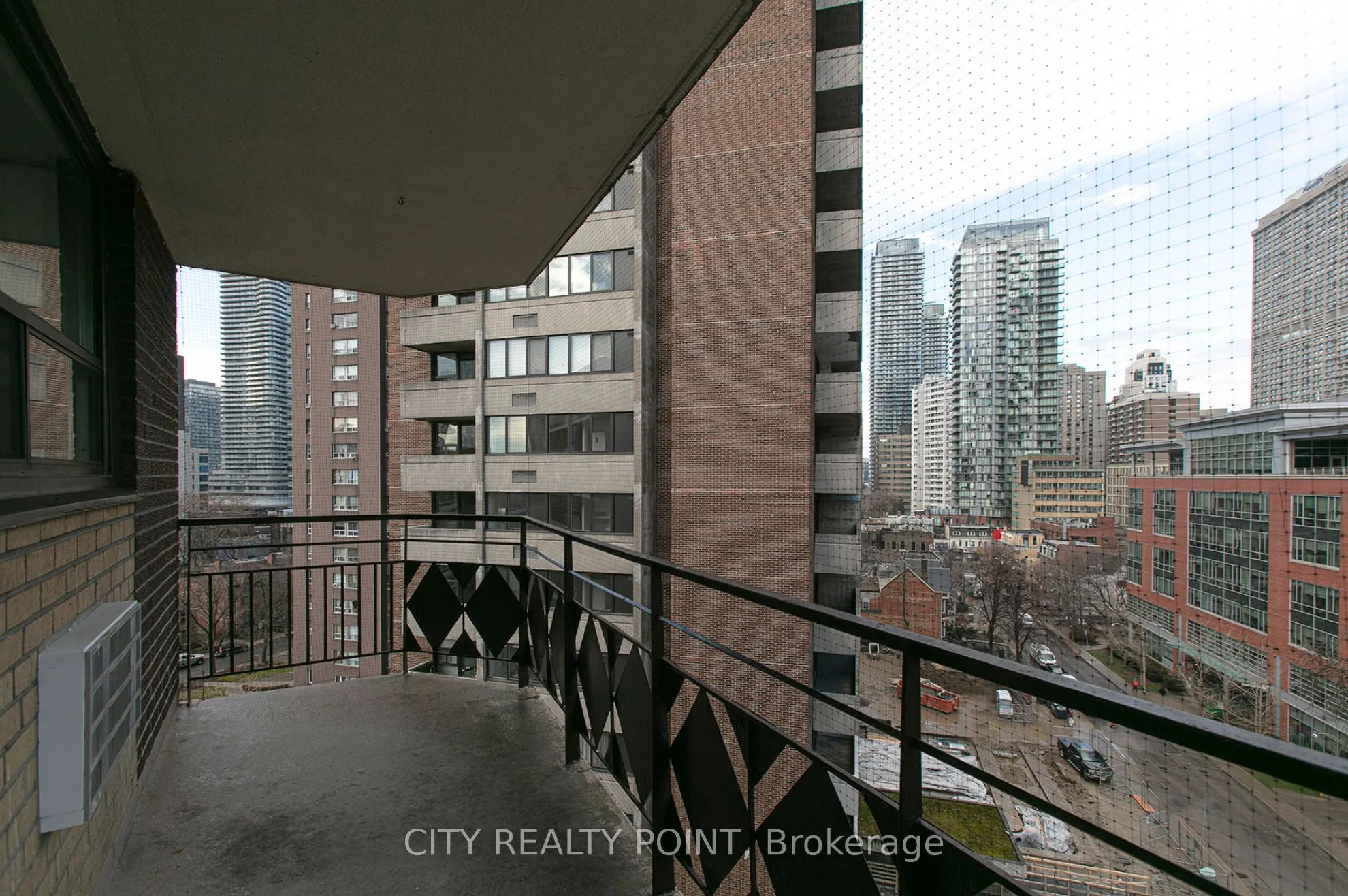 55 Isabella Street, #1002