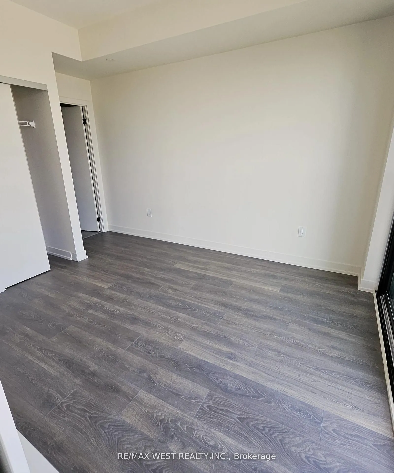 181 Sterling Road, #1012