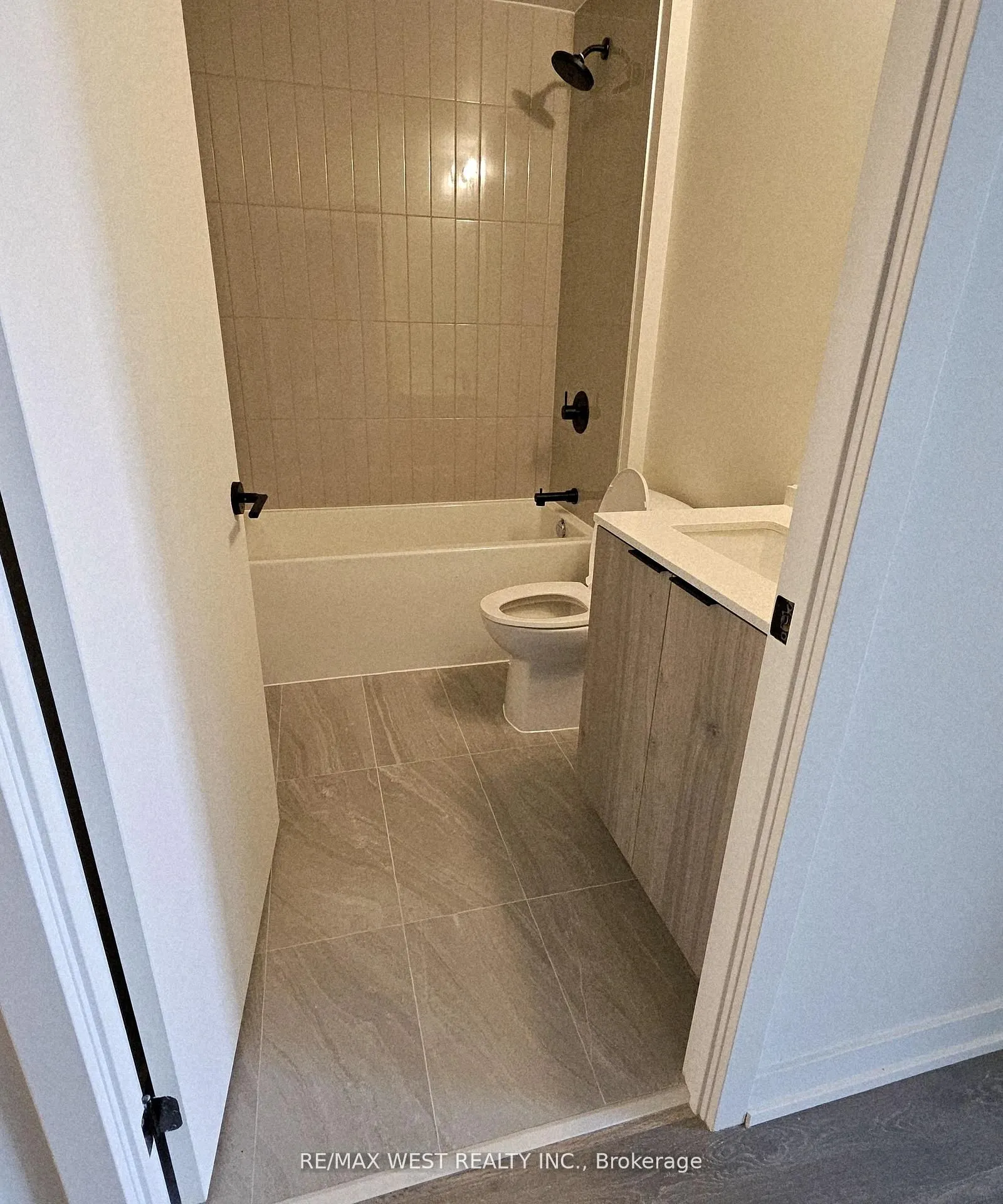 181 Sterling Road, #1012