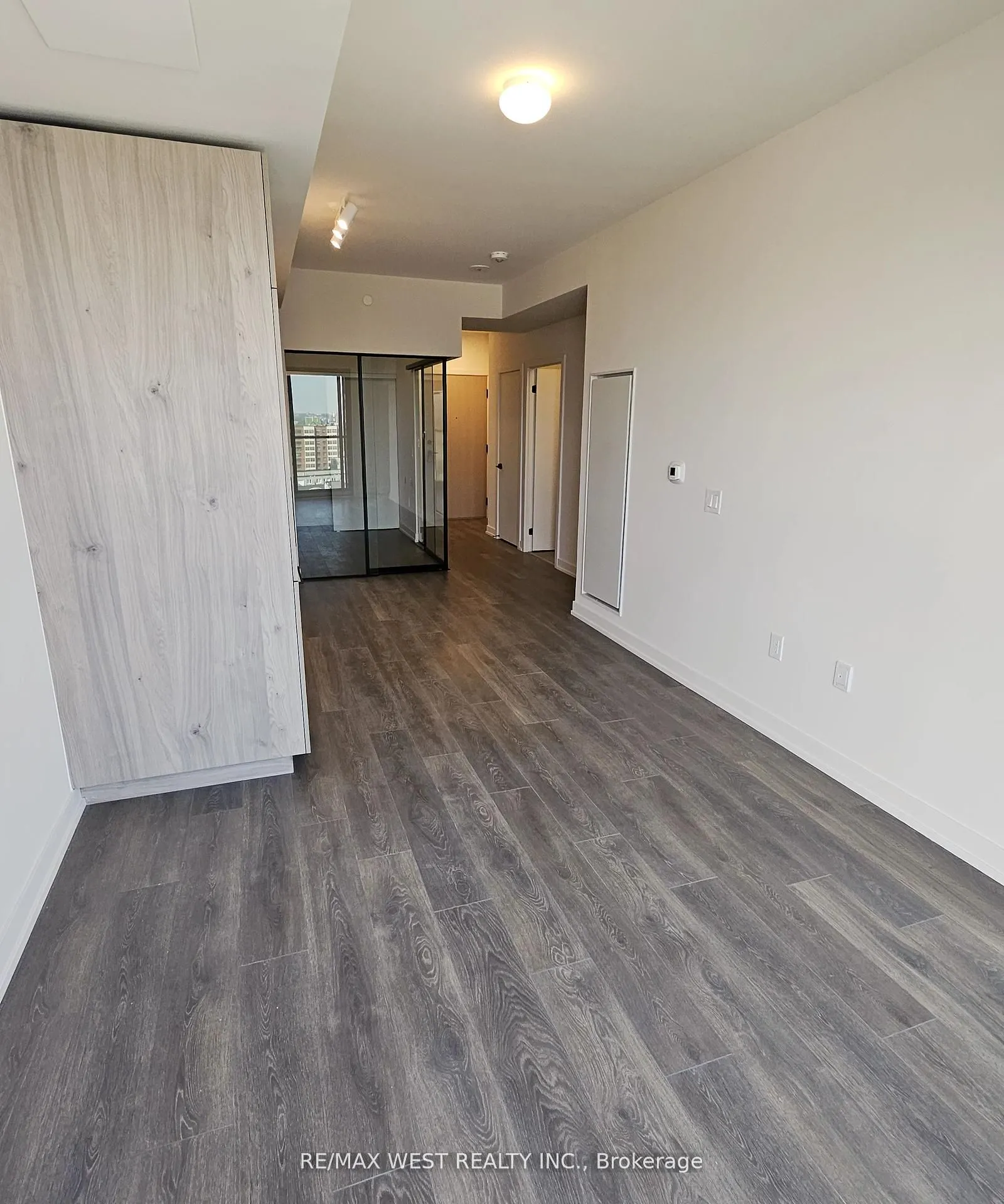 181 Sterling Road, #1012