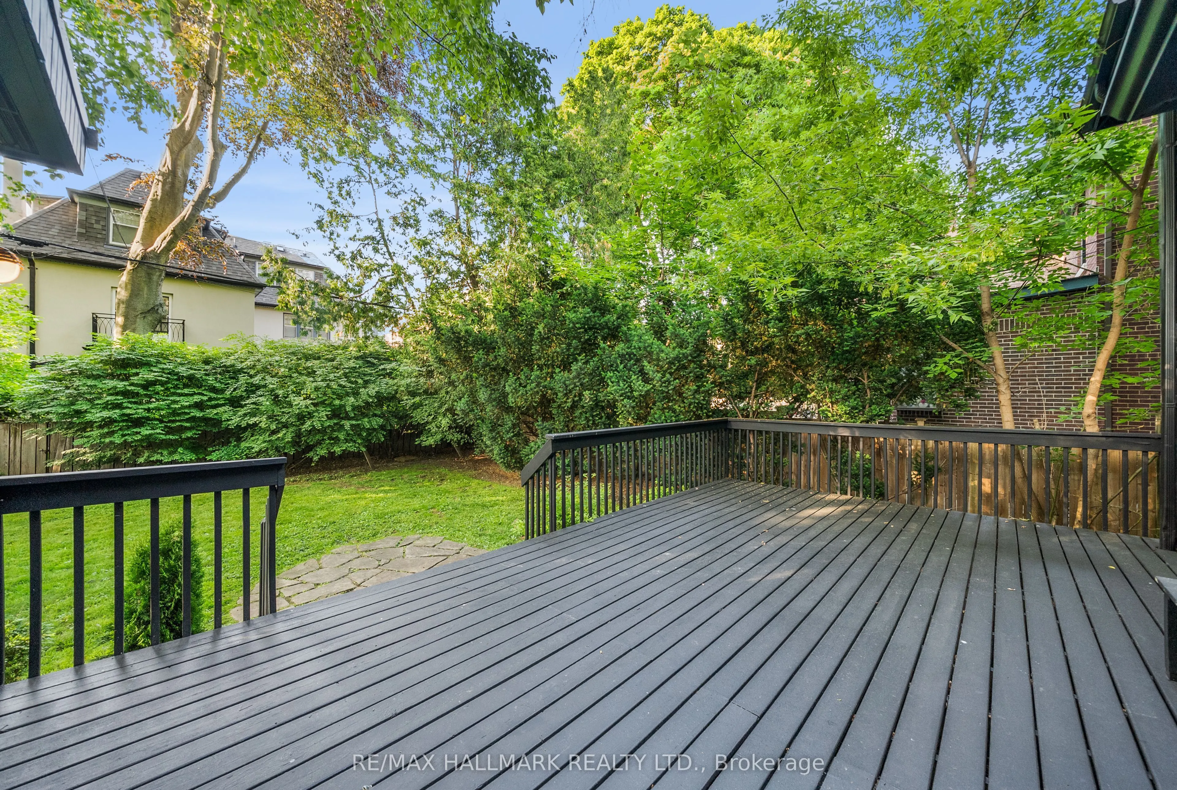 16 Elderwood Drive