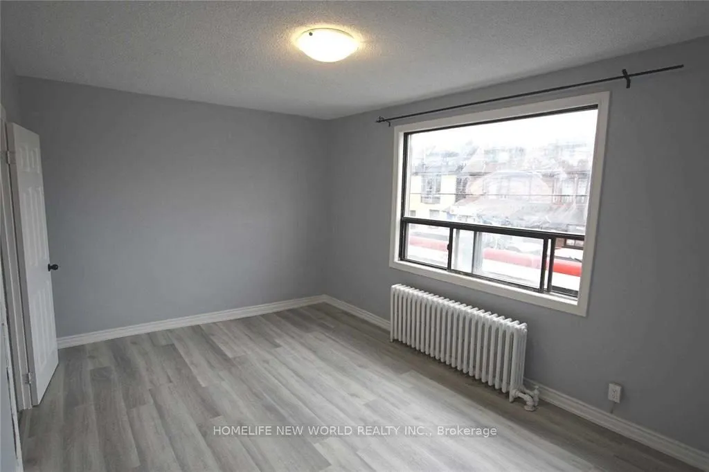 1104 College Street, #2nd floor