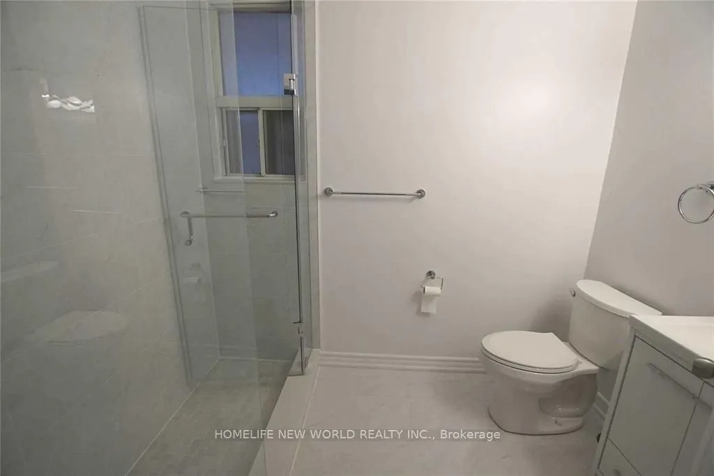 1104 College Street, #2nd floor