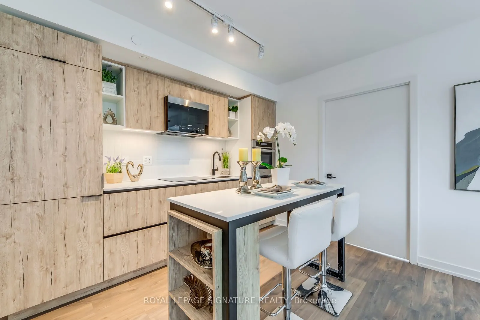 2 Augusta Avenue, #1003