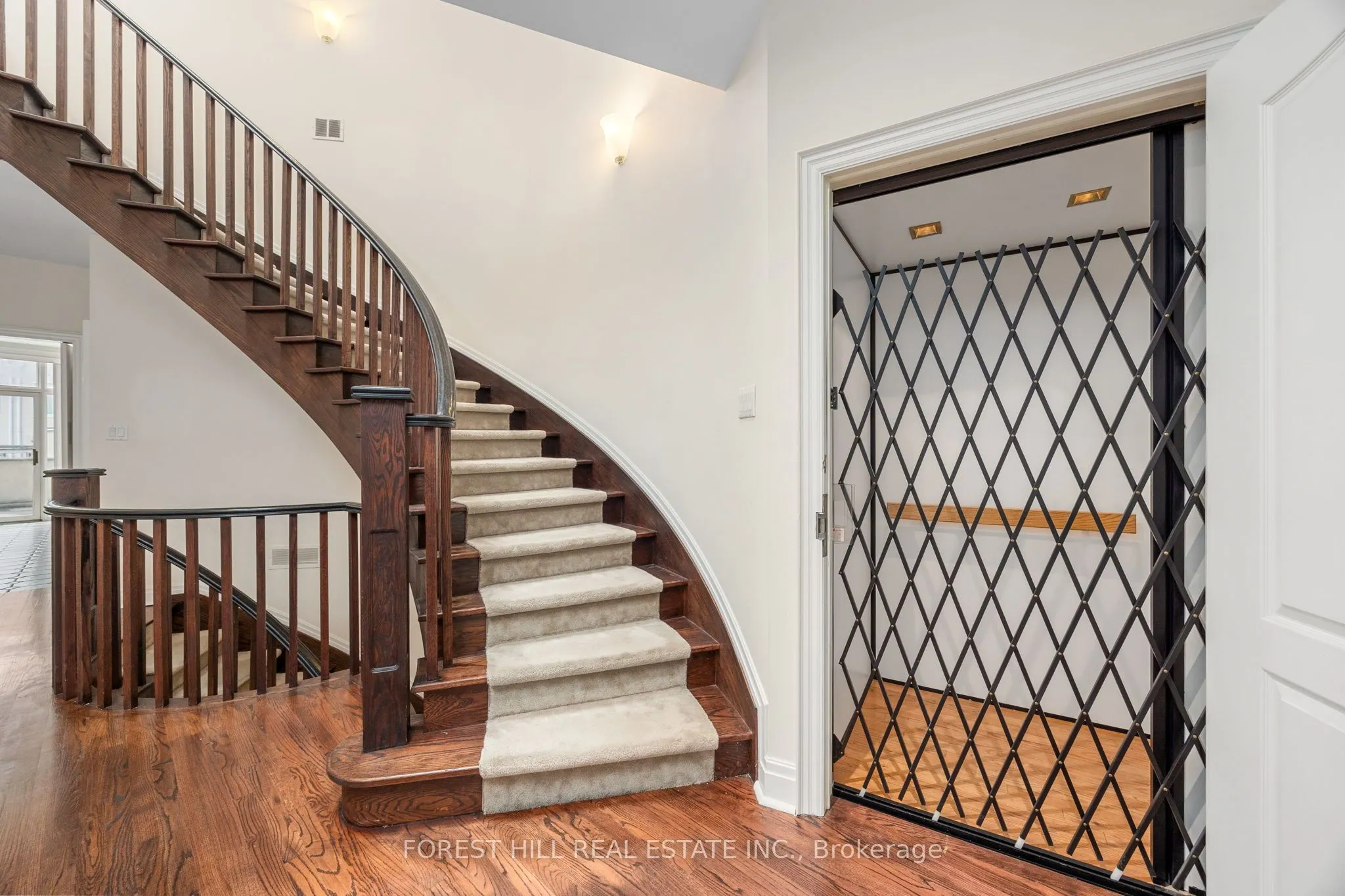 521 Davenport Road