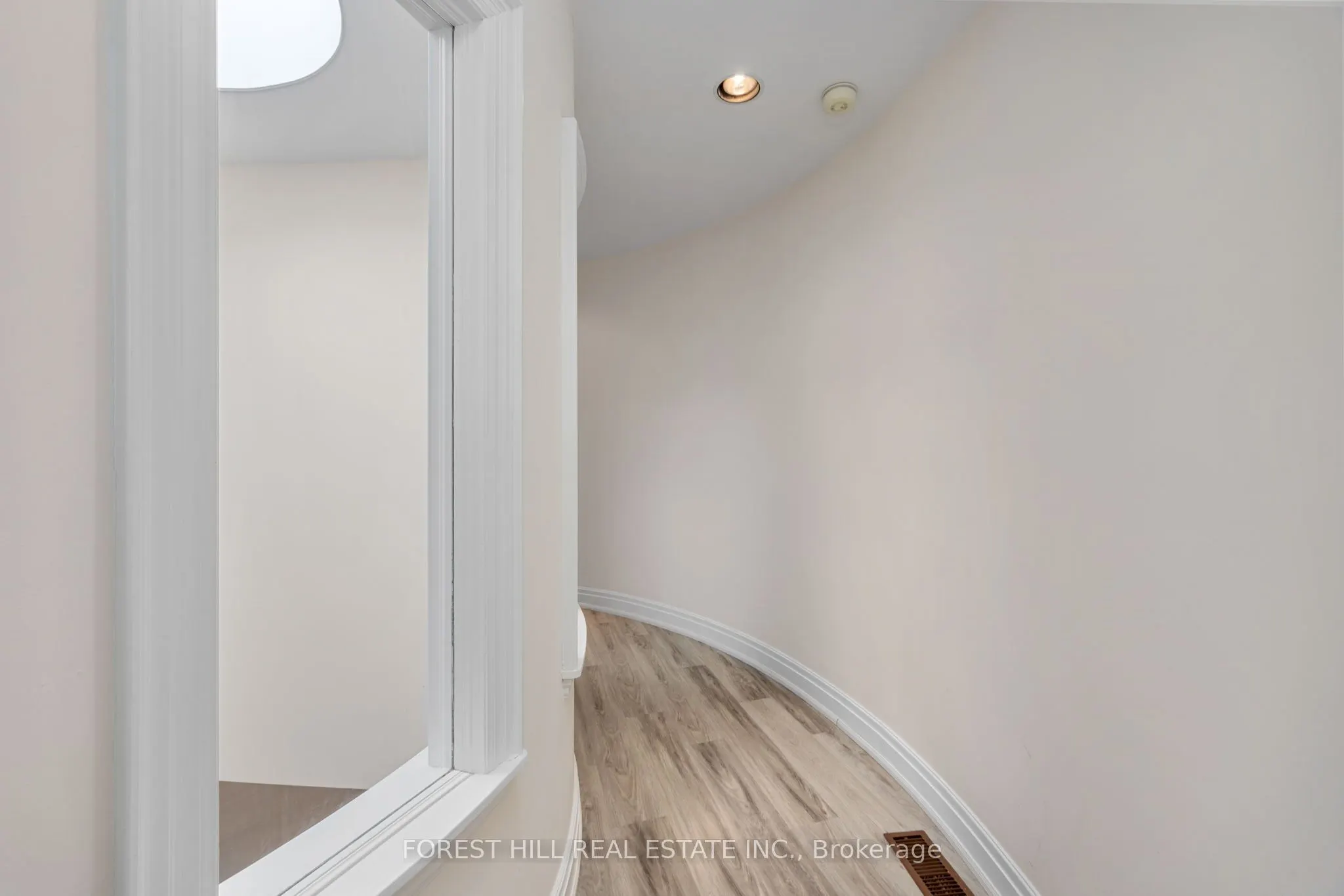 521 Davenport Road