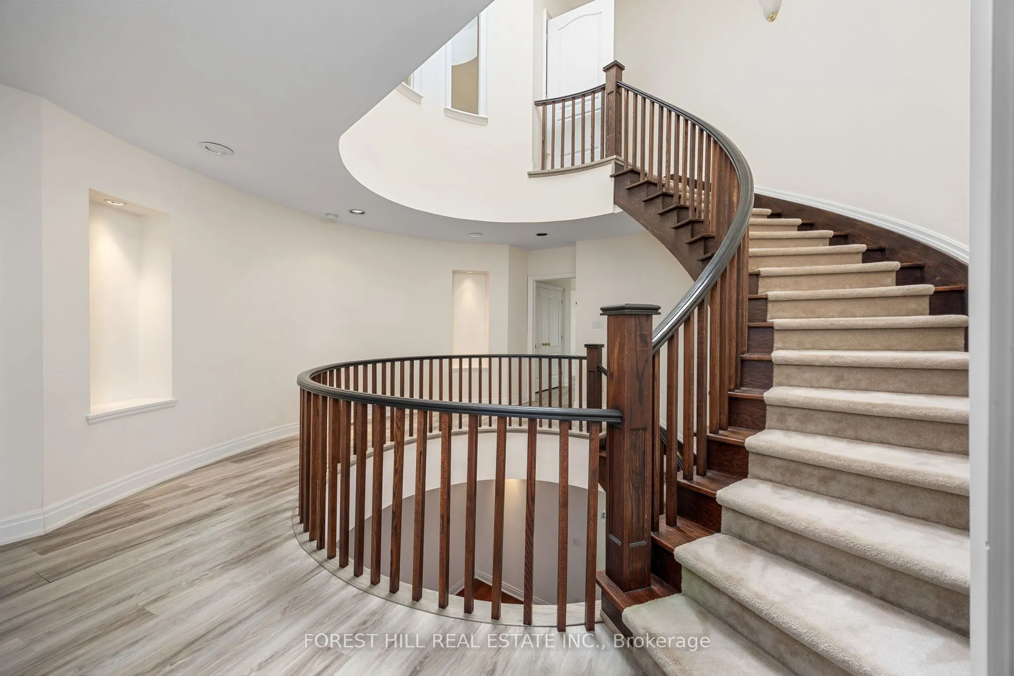 521 Davenport Road