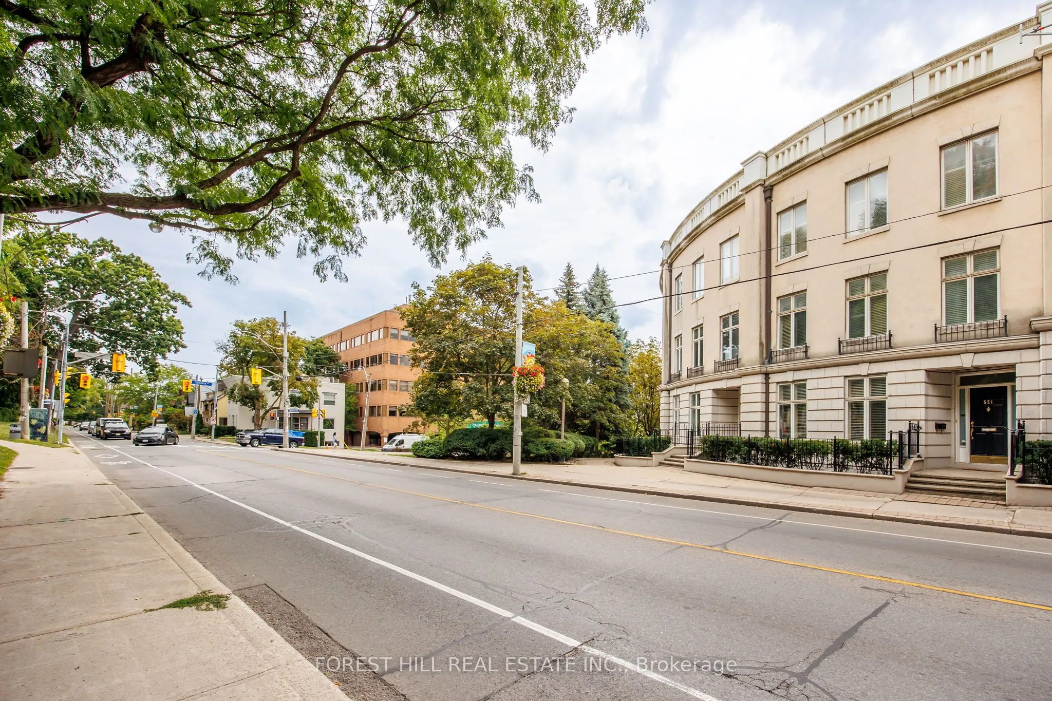 521 Davenport Road