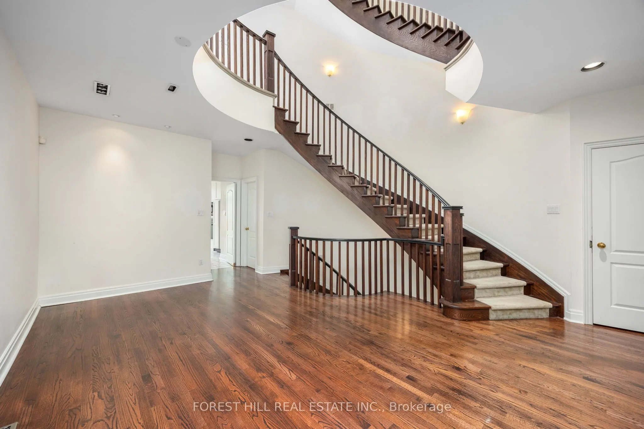 521 Davenport Road