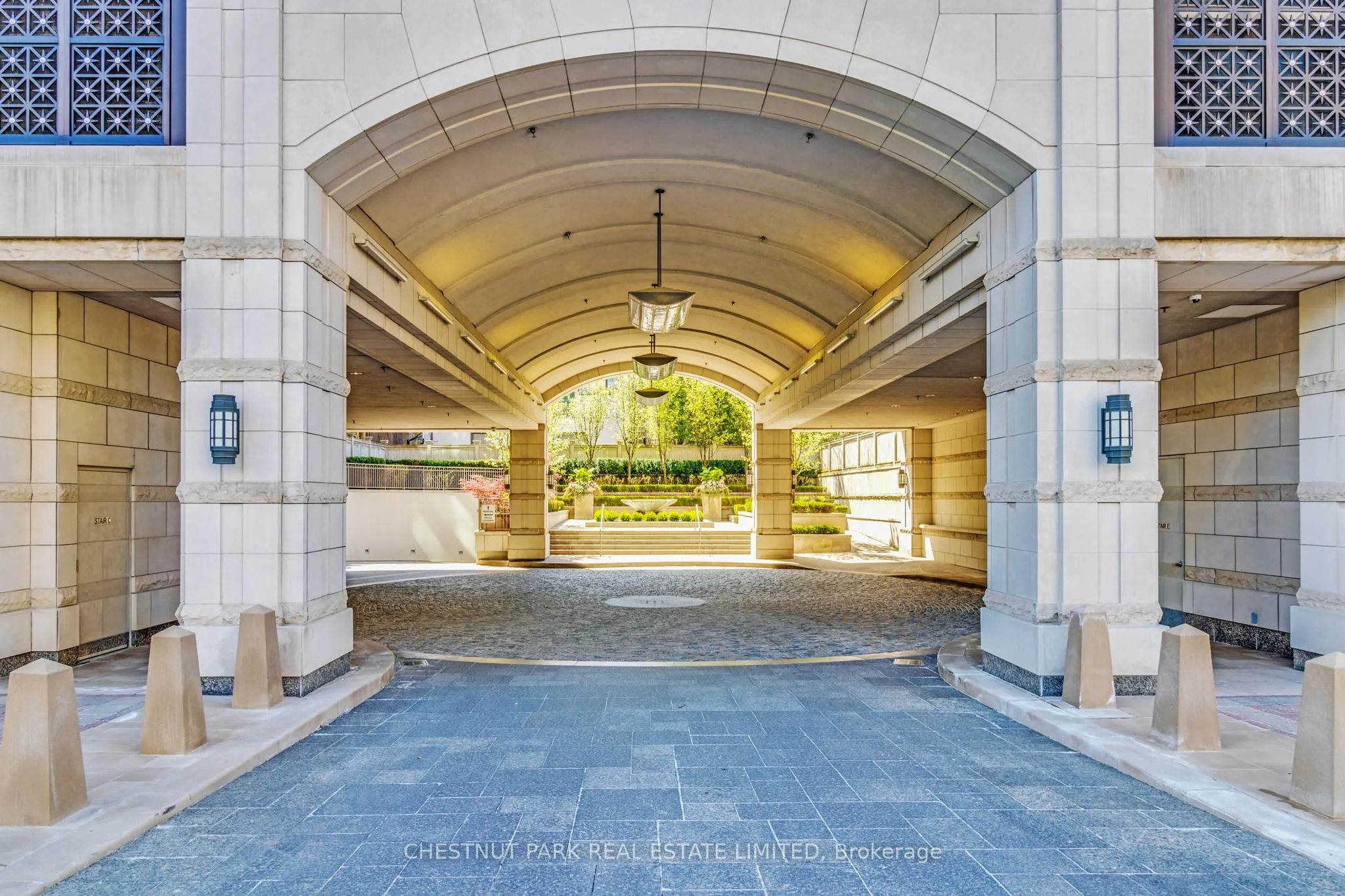 155 St Clair Avenue W, #308