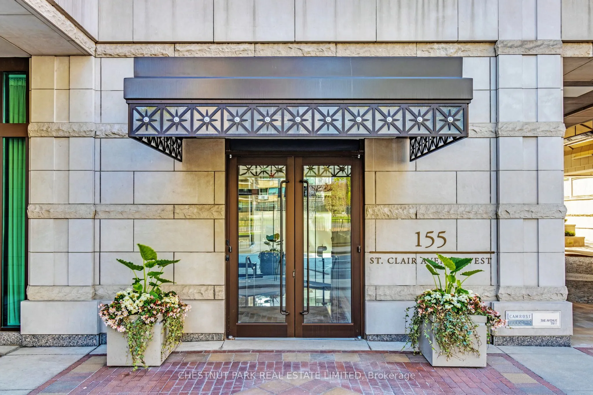 155 St Clair Avenue W, #308