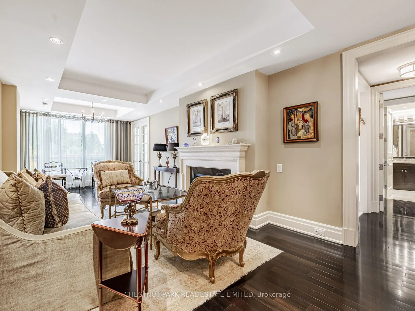 155 St Clair Avenue W, #308