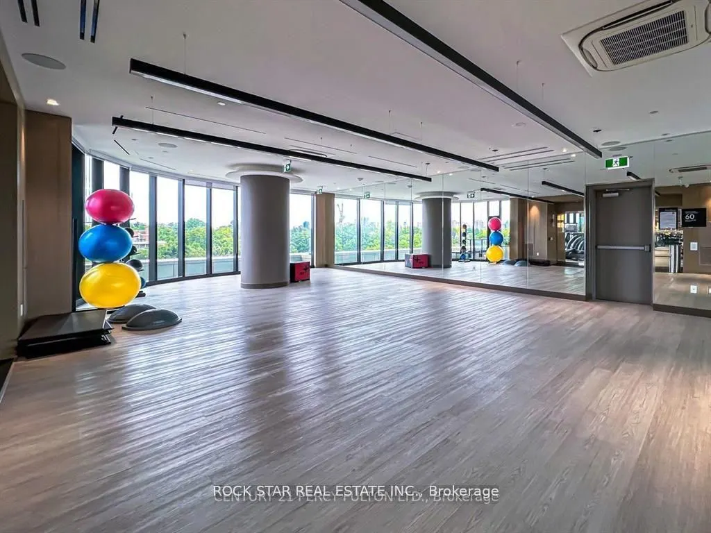 585 Bloor Street E, #1615