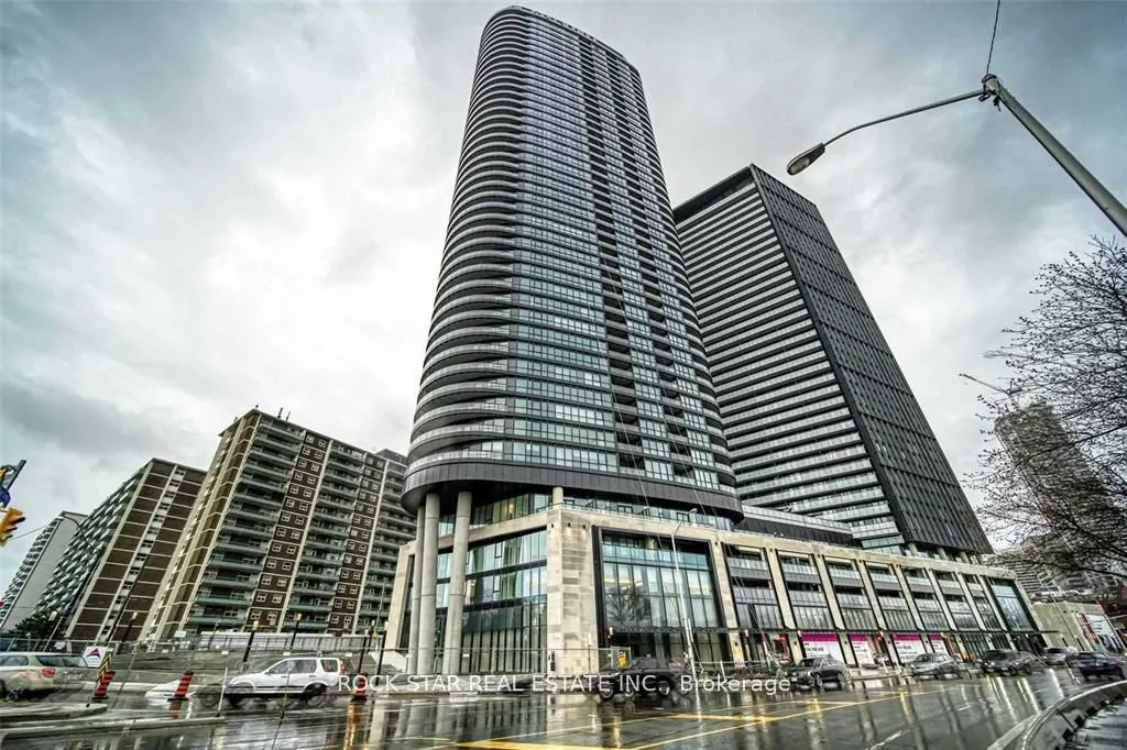 585 Bloor Street E, #1615