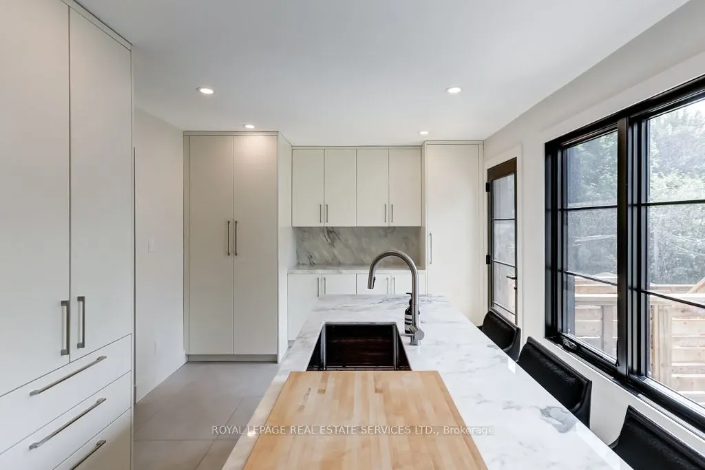 5 Belsize Drive, #2nd Floor
