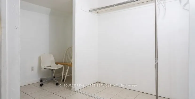 693 Euclid Avenue, #3