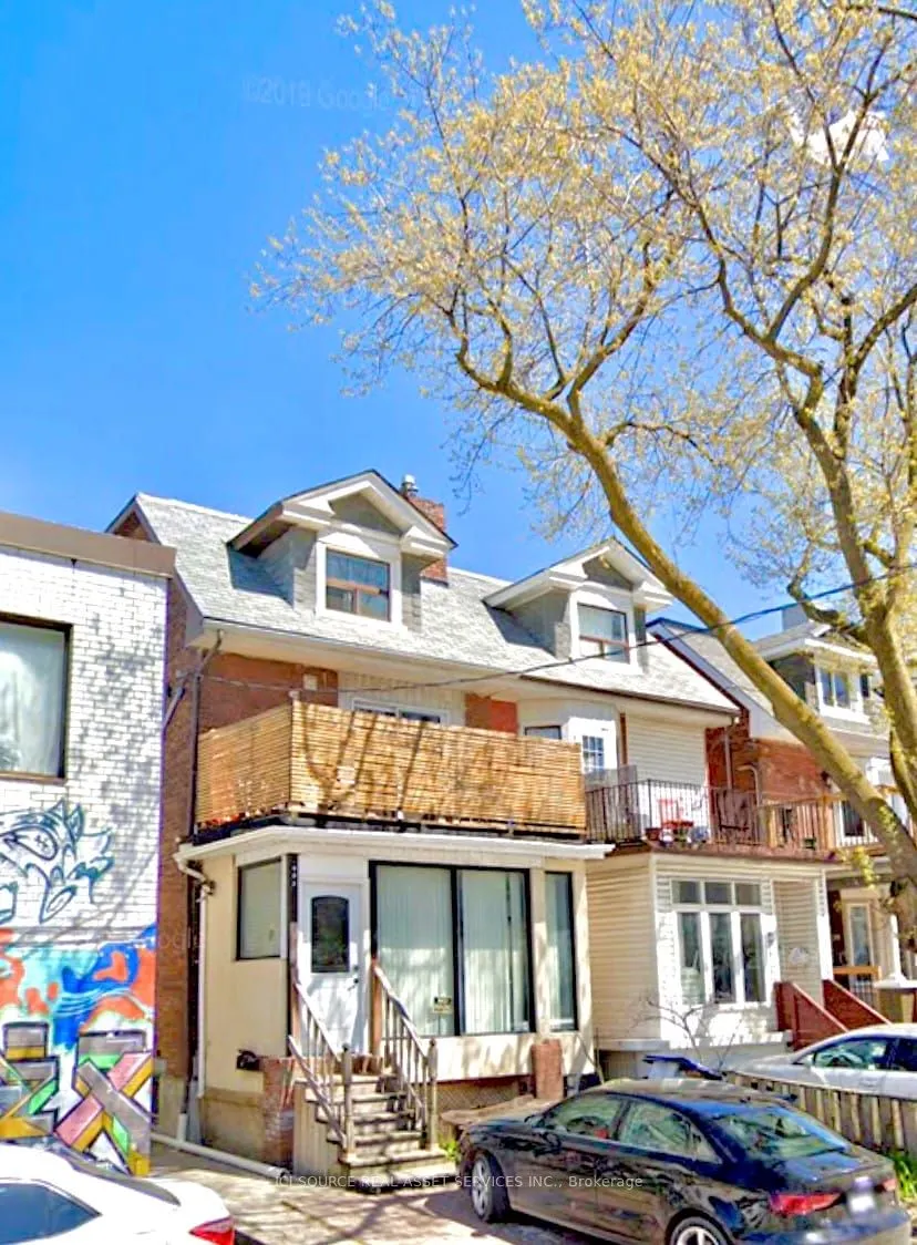 693 Euclid Avenue, #3
