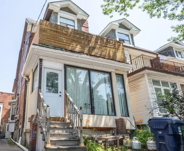 693 Euclid Avenue, #3