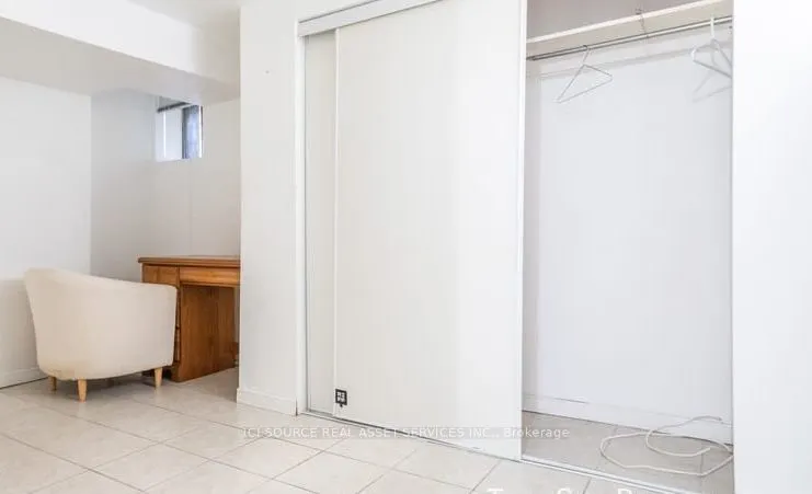 693 Euclid Avenue, #3