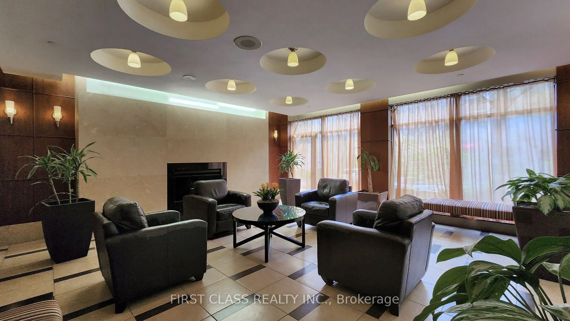10 Northtown Way, #408