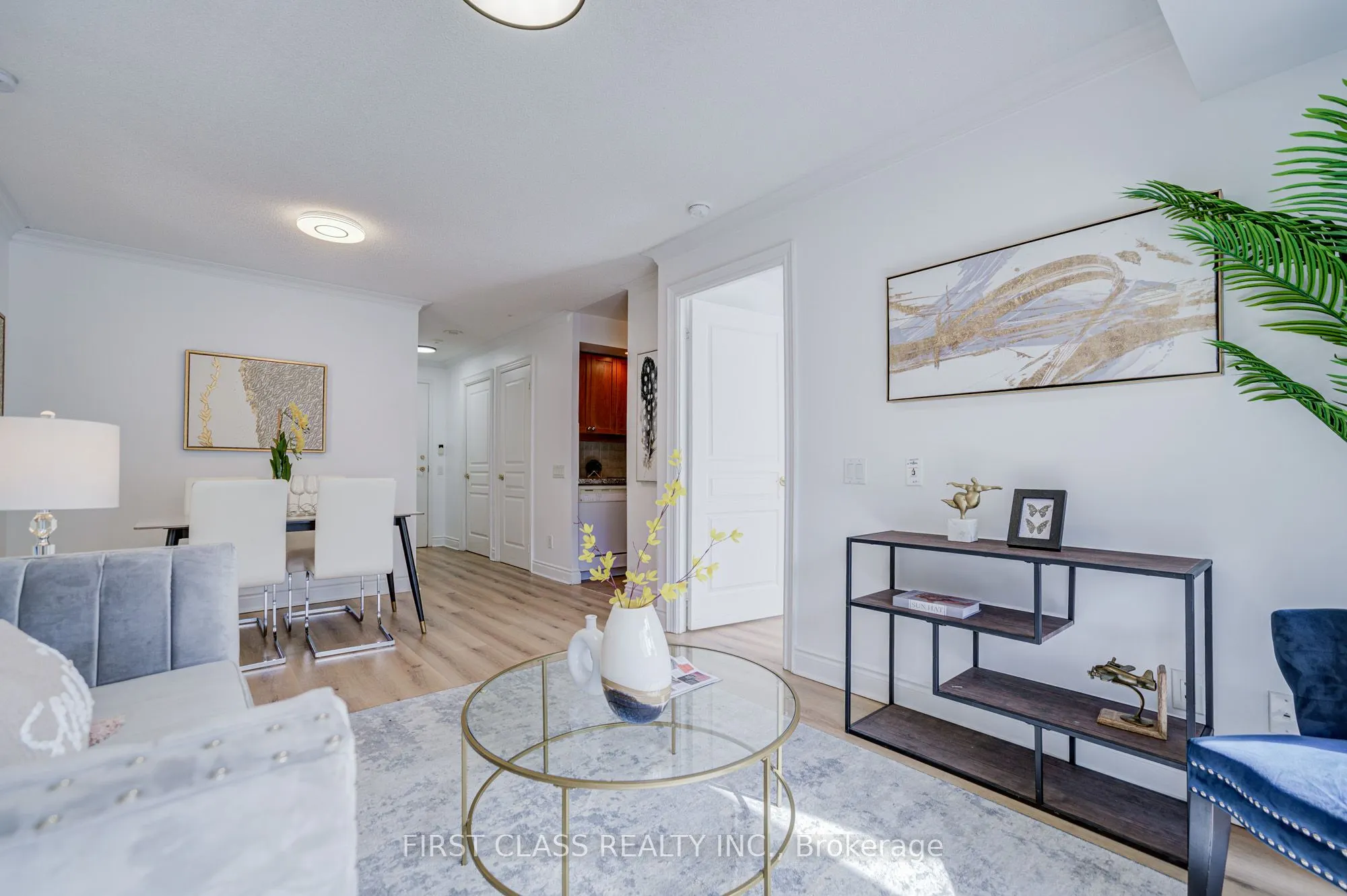 10 Northtown Way, #408