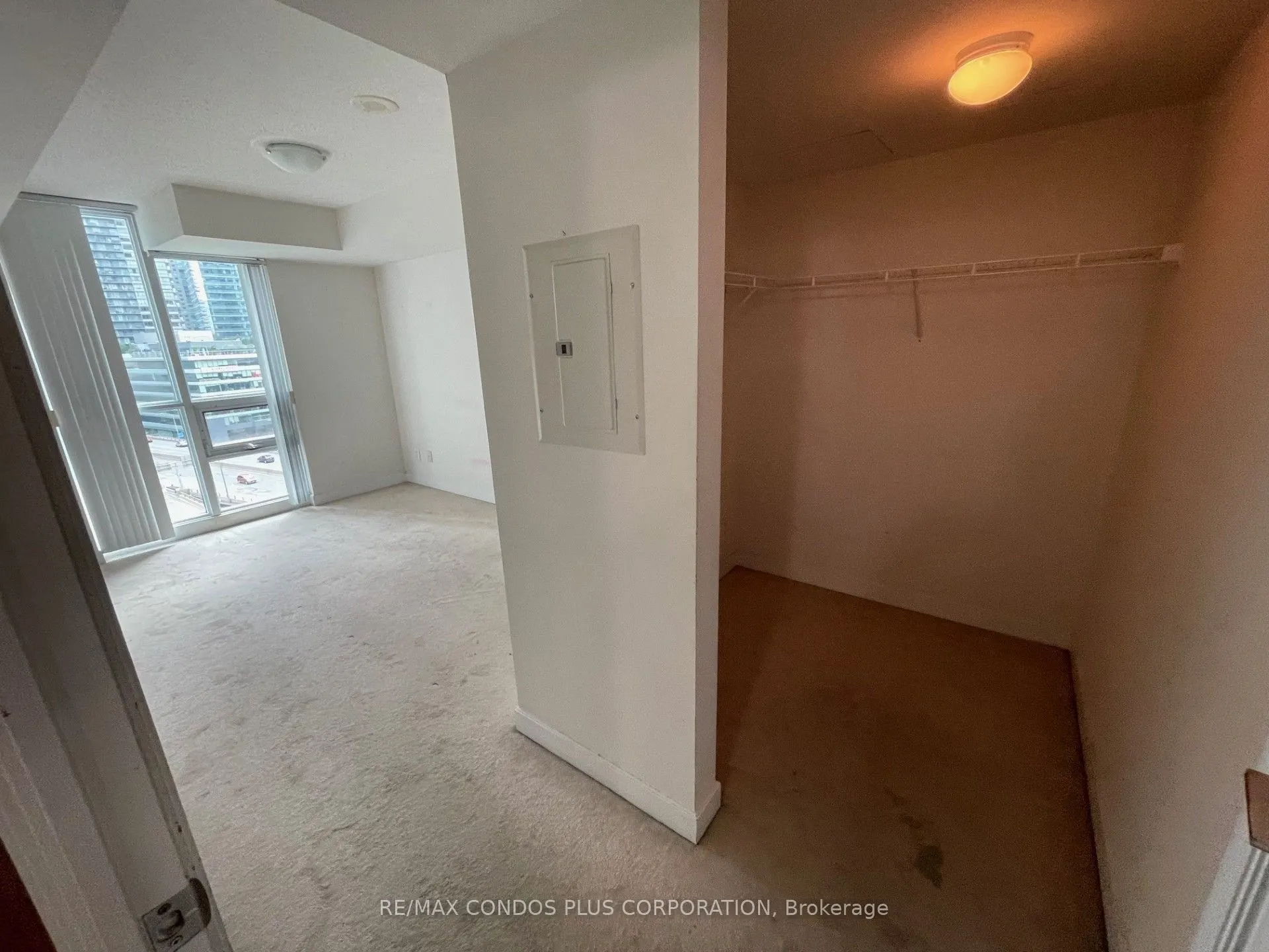 18 Harbour Street, #1311