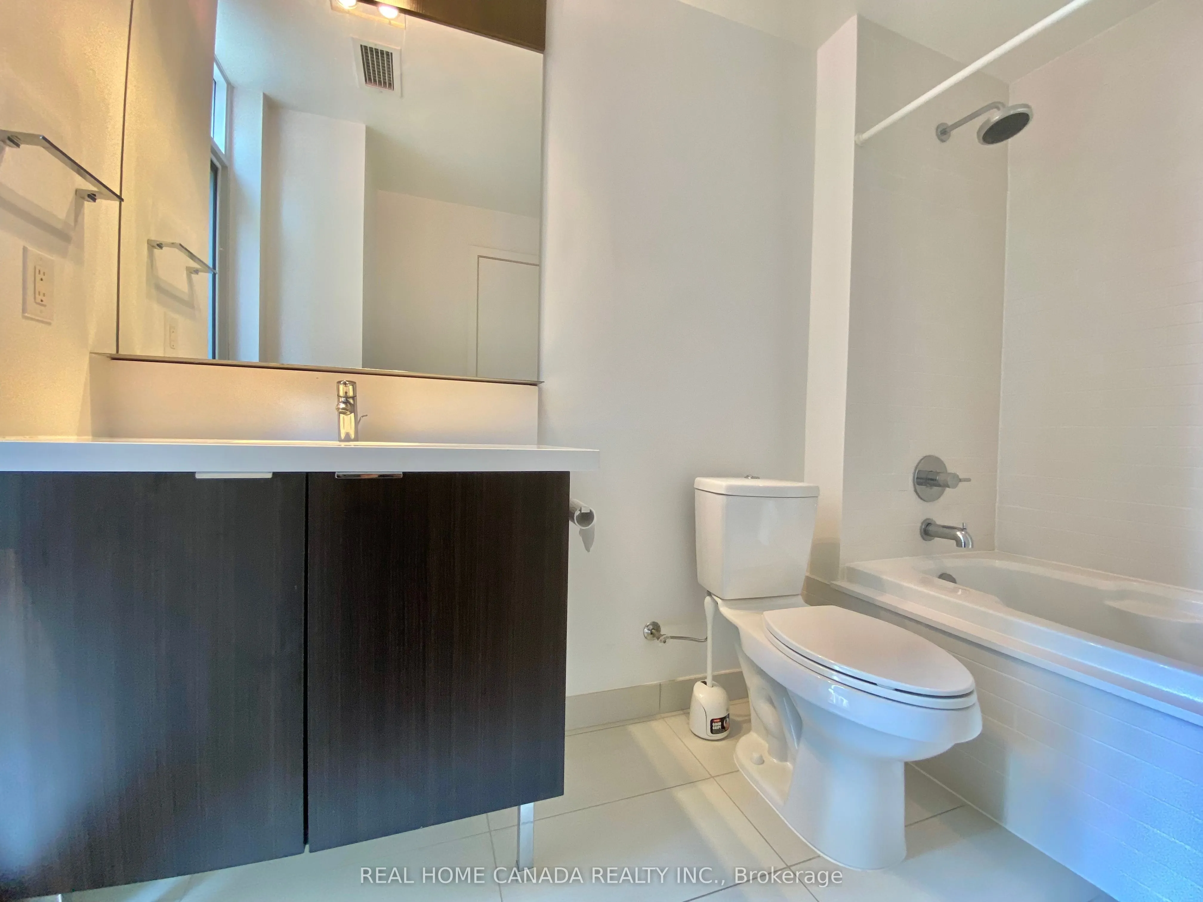 21 Widmer Street, #1302