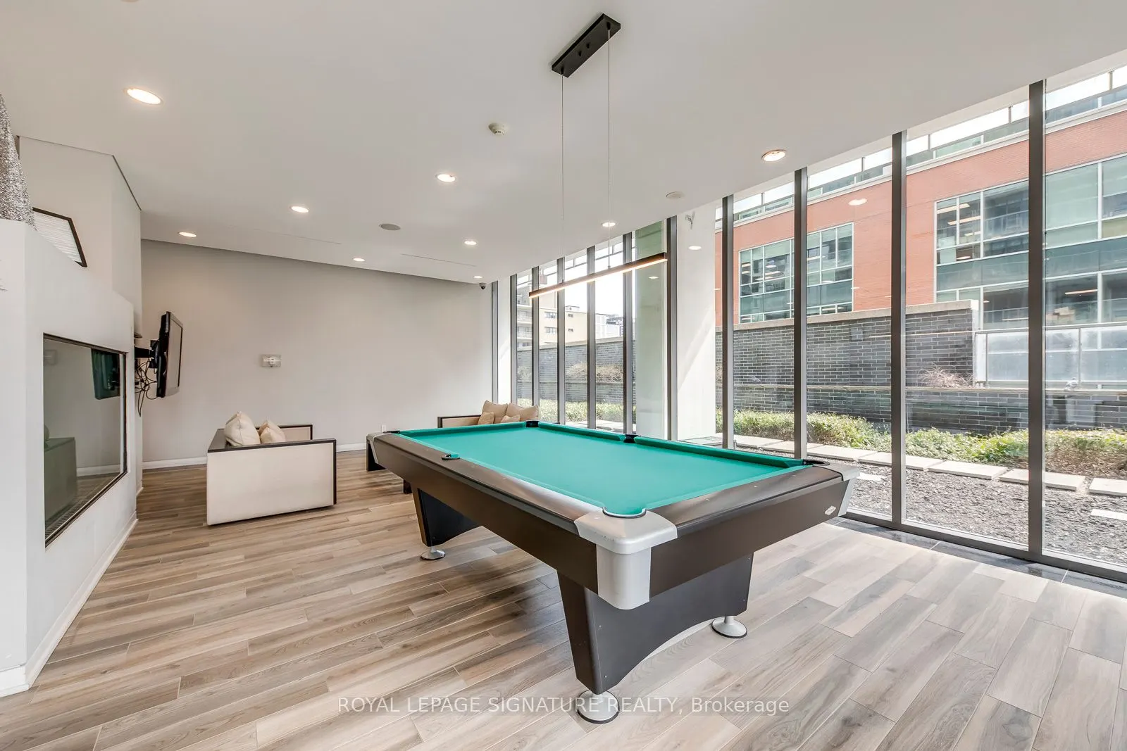33 Charles Street E, #3001