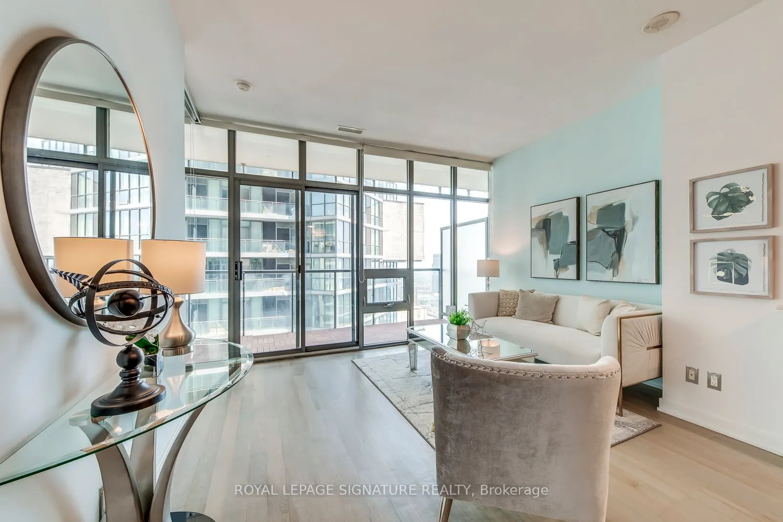 33 Charles Street E, #3001