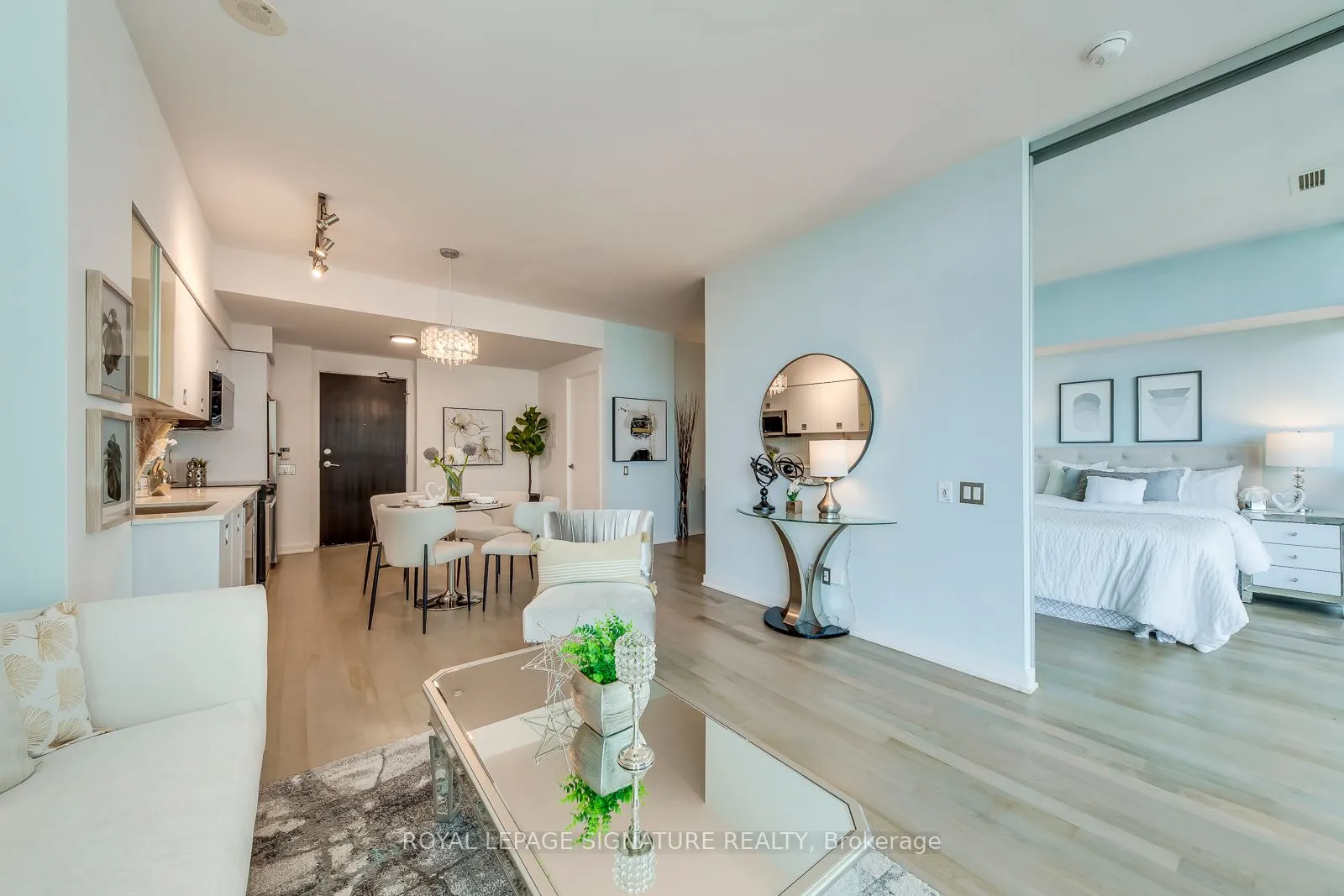 33 Charles Street E, #3001