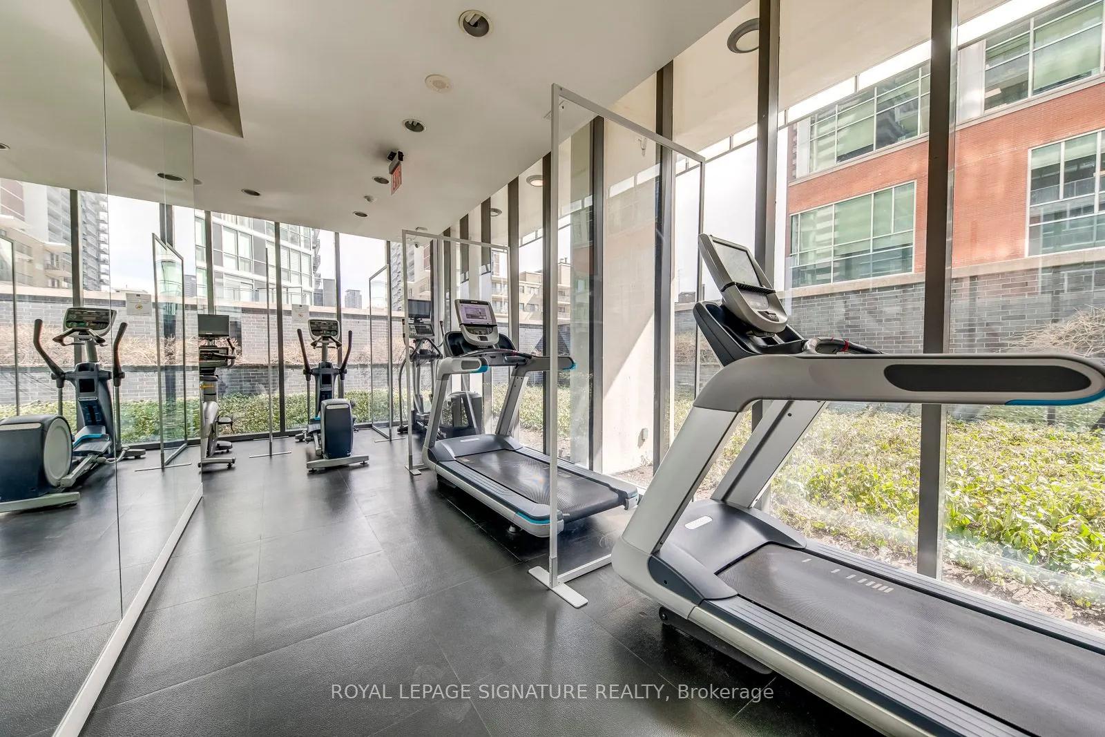 33 Charles Street E, #3001