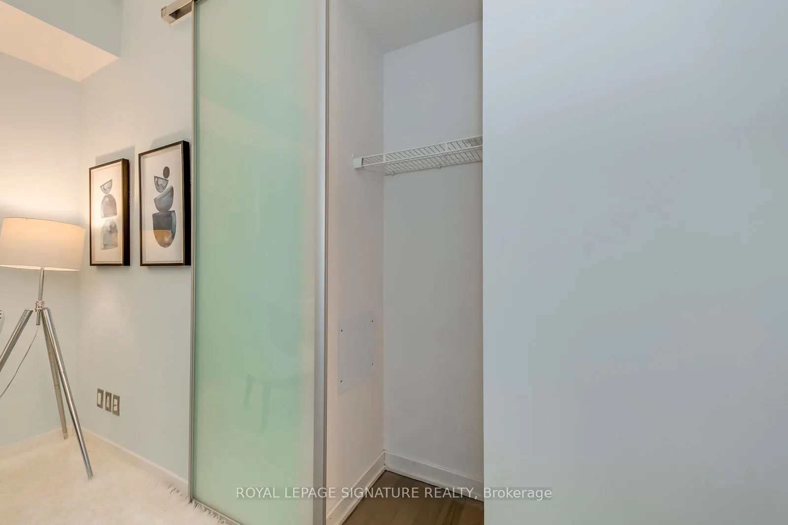 33 Charles Street E, #3001
