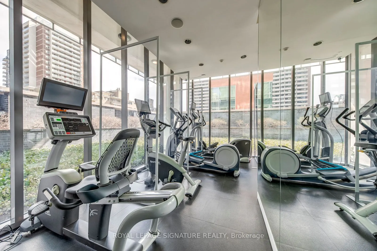 33 Charles Street E, #3001