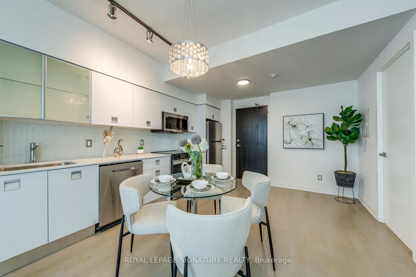 33 Charles Street E, #3001