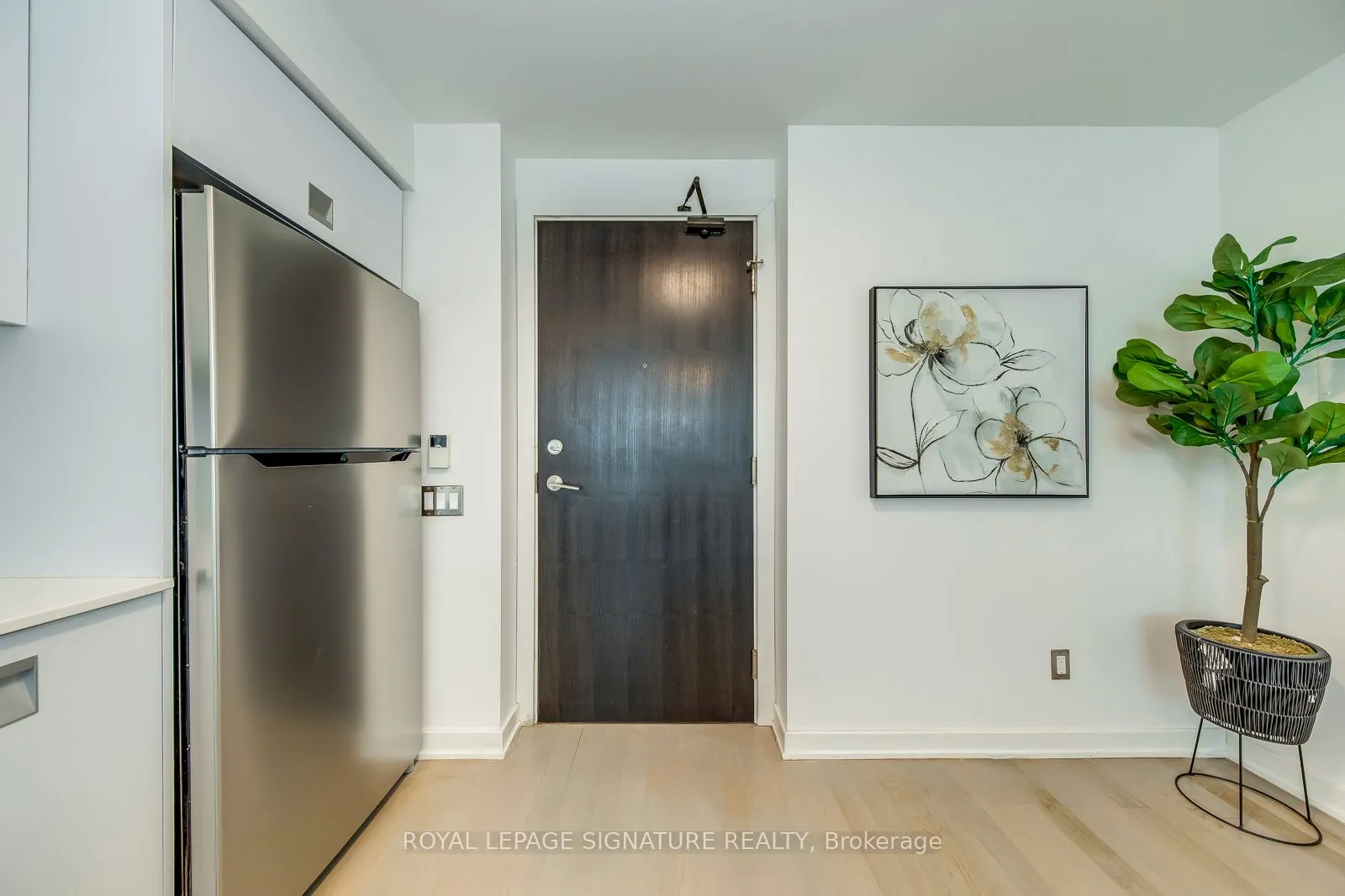 33 Charles Street E, #3001