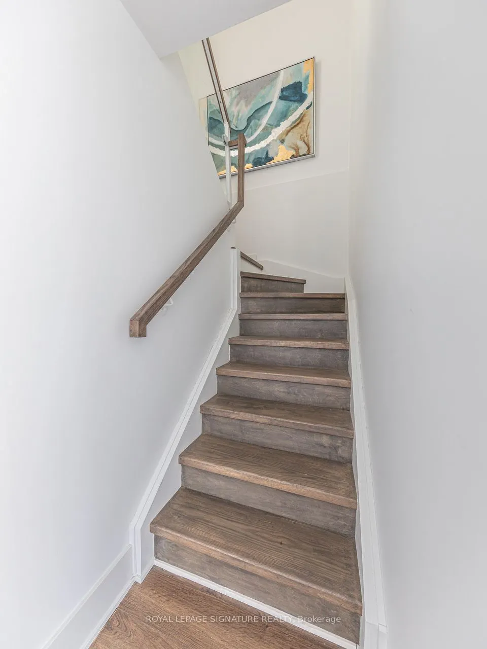 111 St Clair Avenue W, #925