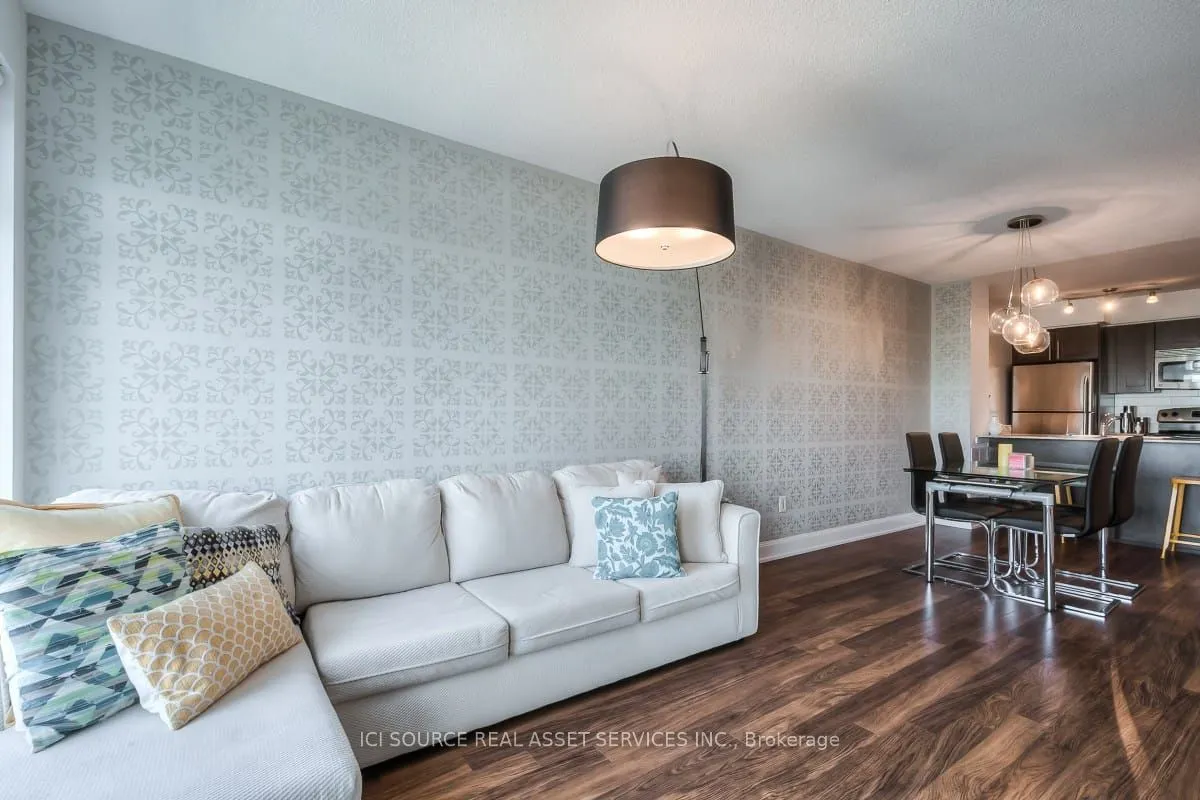 2191 Yonge Street, #1706
