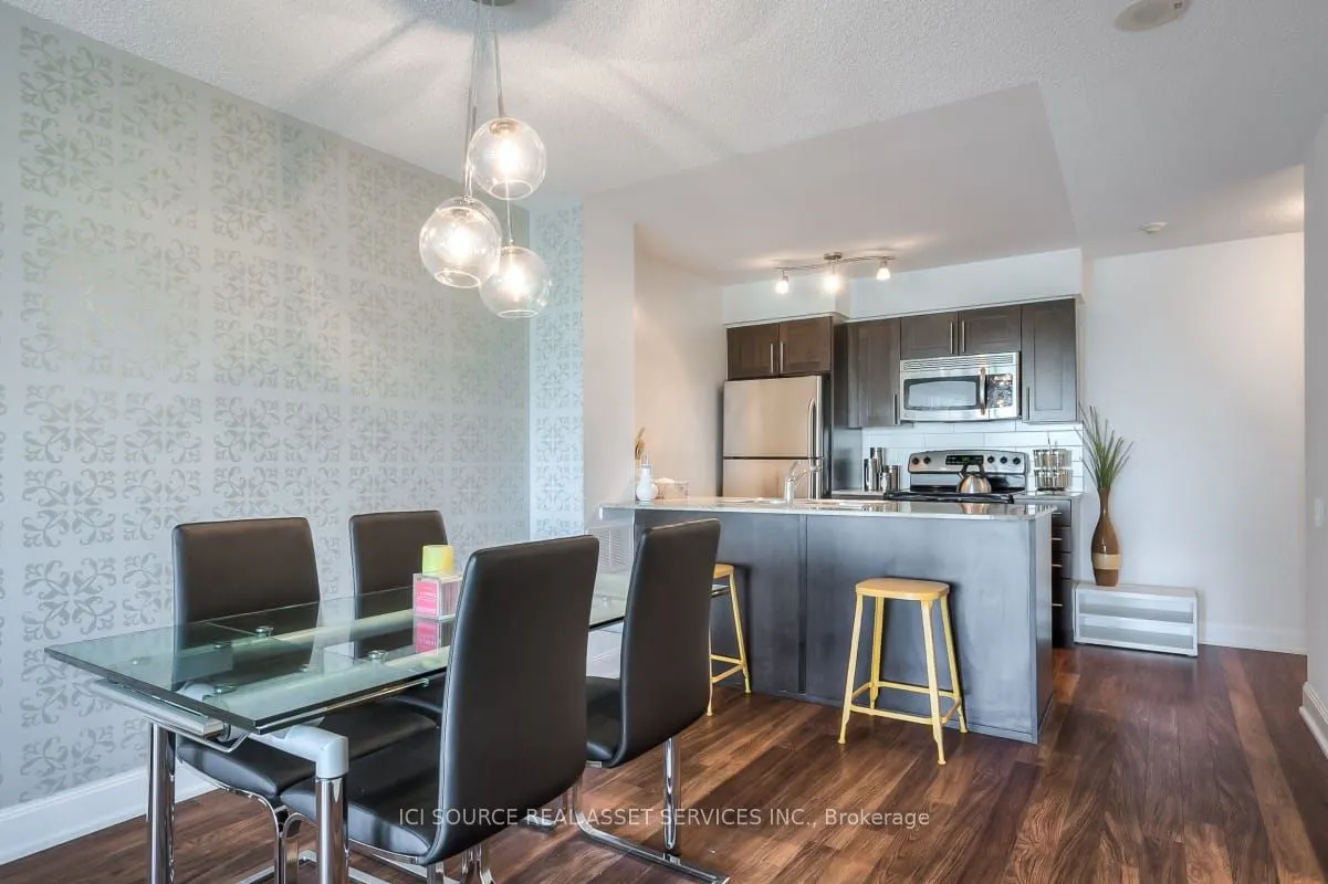 2191 Yonge Street, #1706