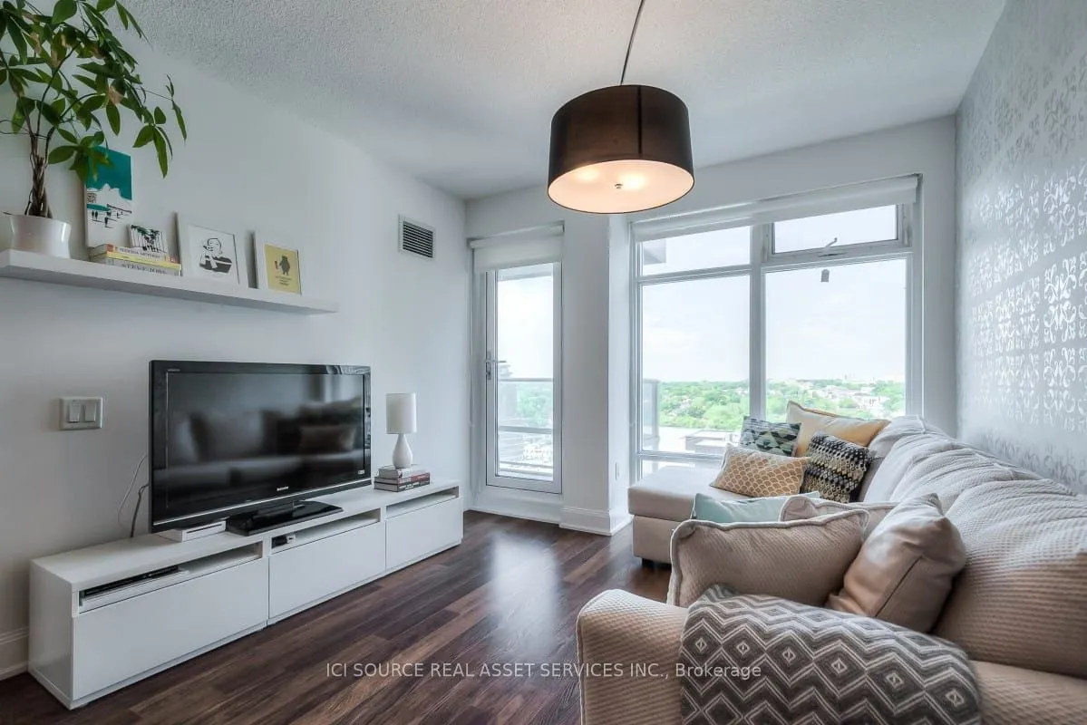 2191 Yonge Street, #1706