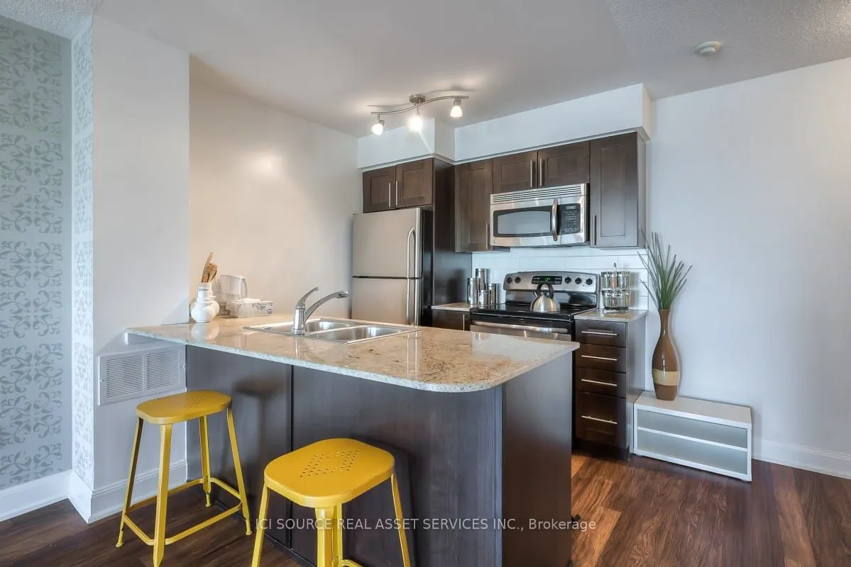 2191 Yonge Street, #1706