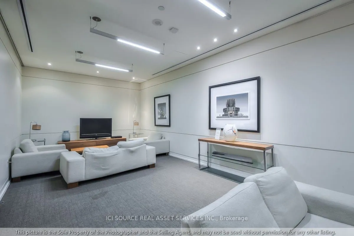 2191 Yonge Street, #1706