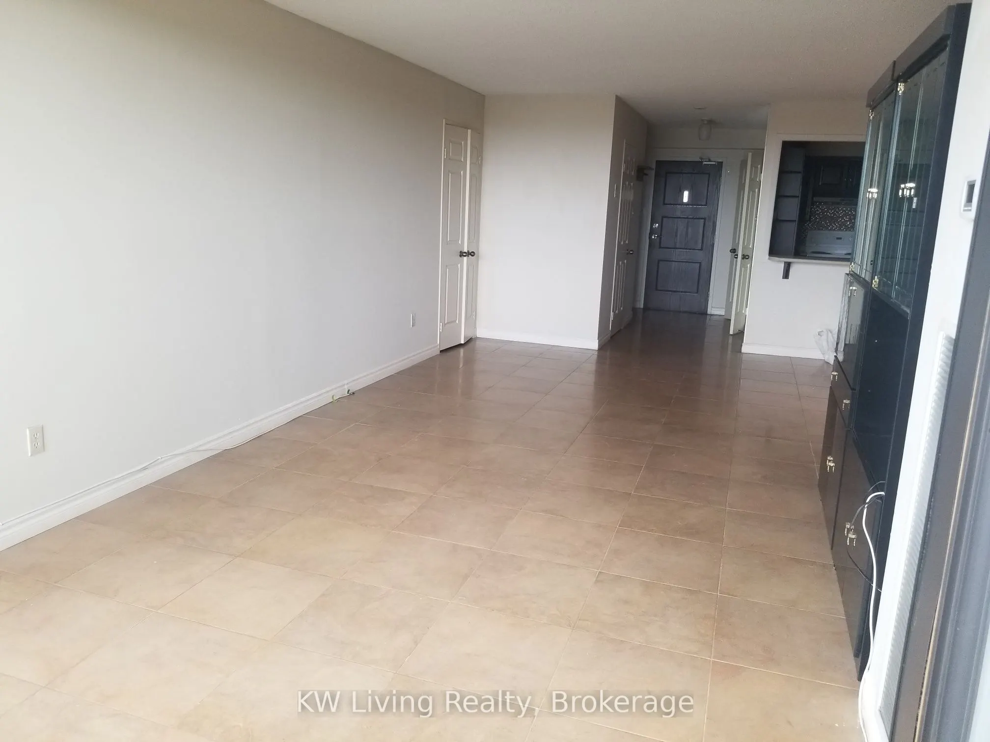 33 Elmhurst Avenue, #2106