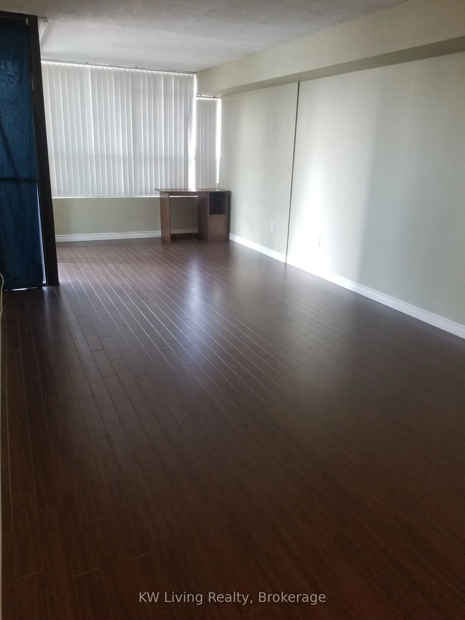 33 Elmhurst Avenue, #2106