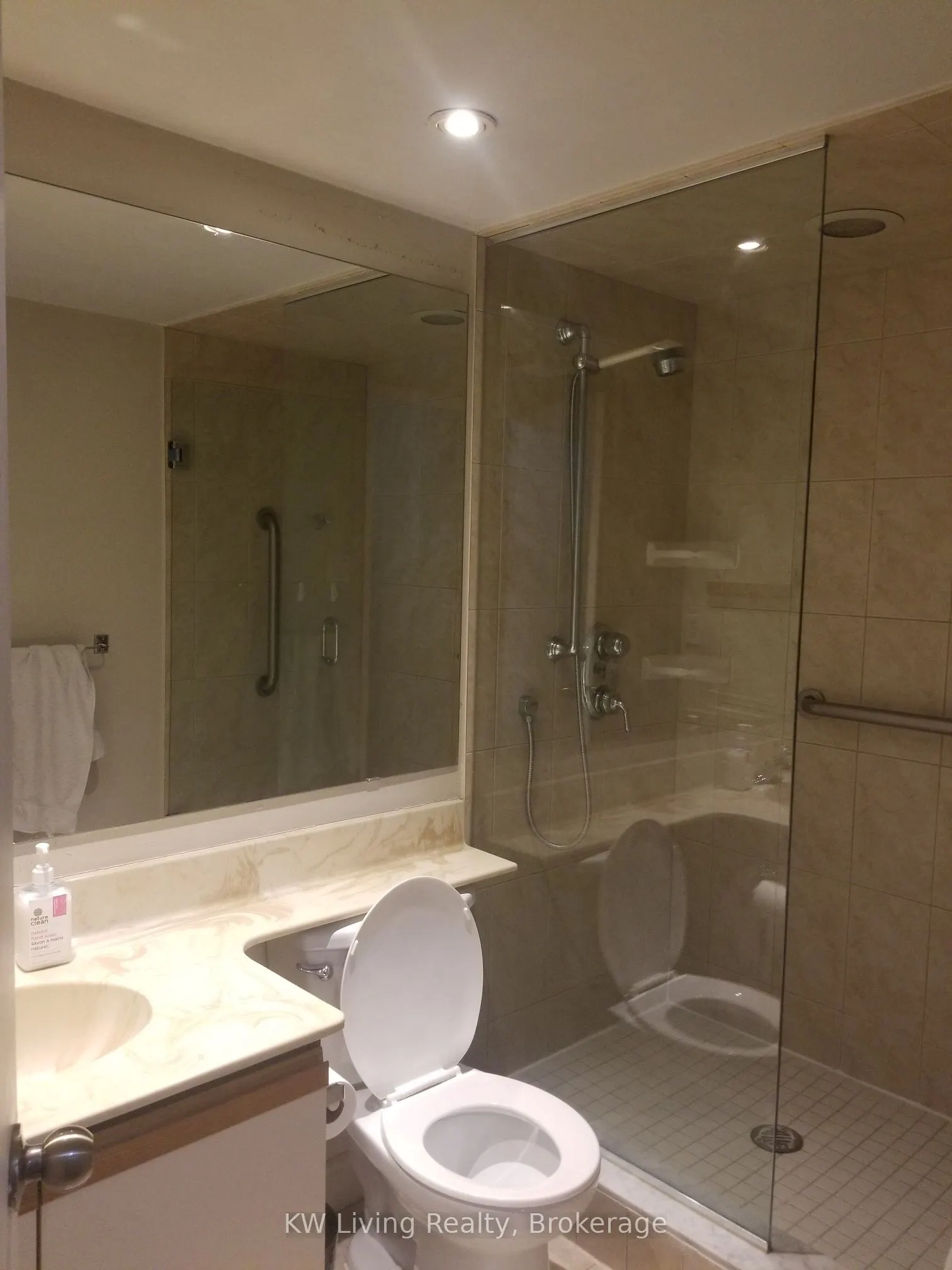 33 Elmhurst Avenue, #2106