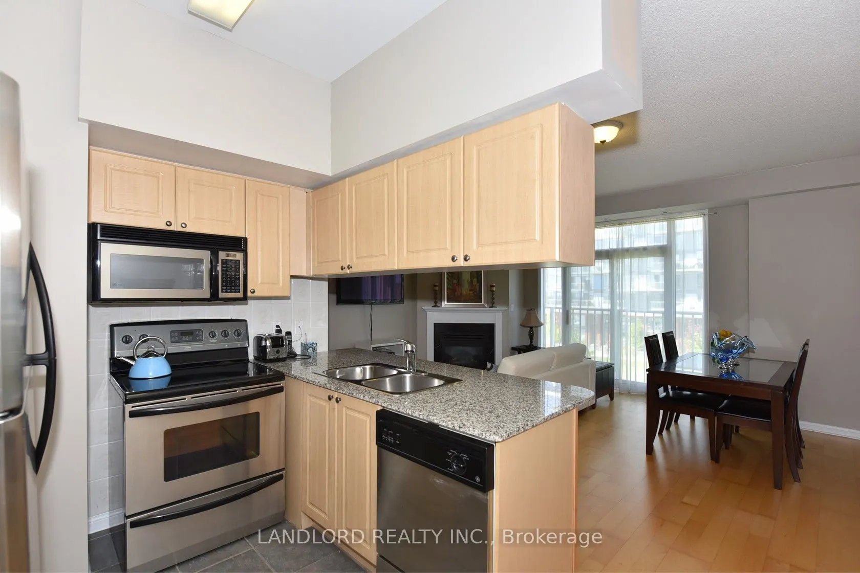 38 Stadium Road, #657