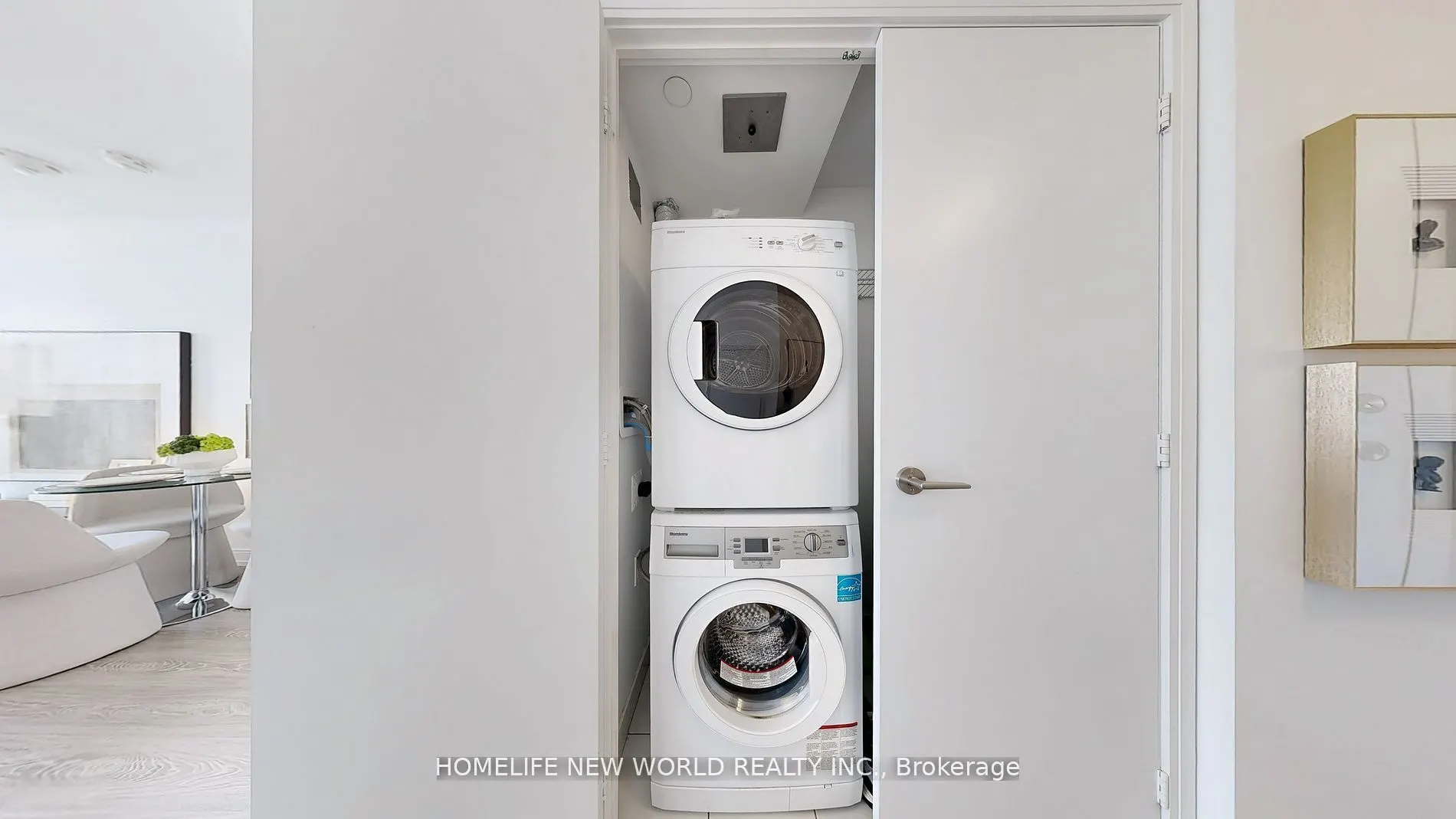 181 Dundas Street E, #3503