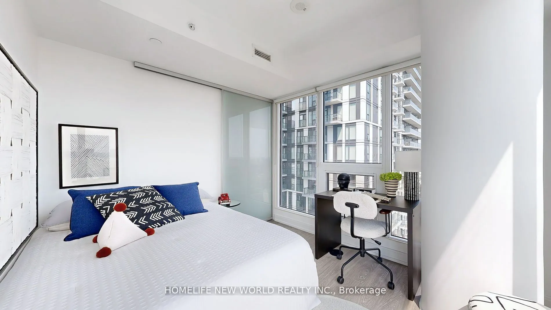181 Dundas Street E, #3503