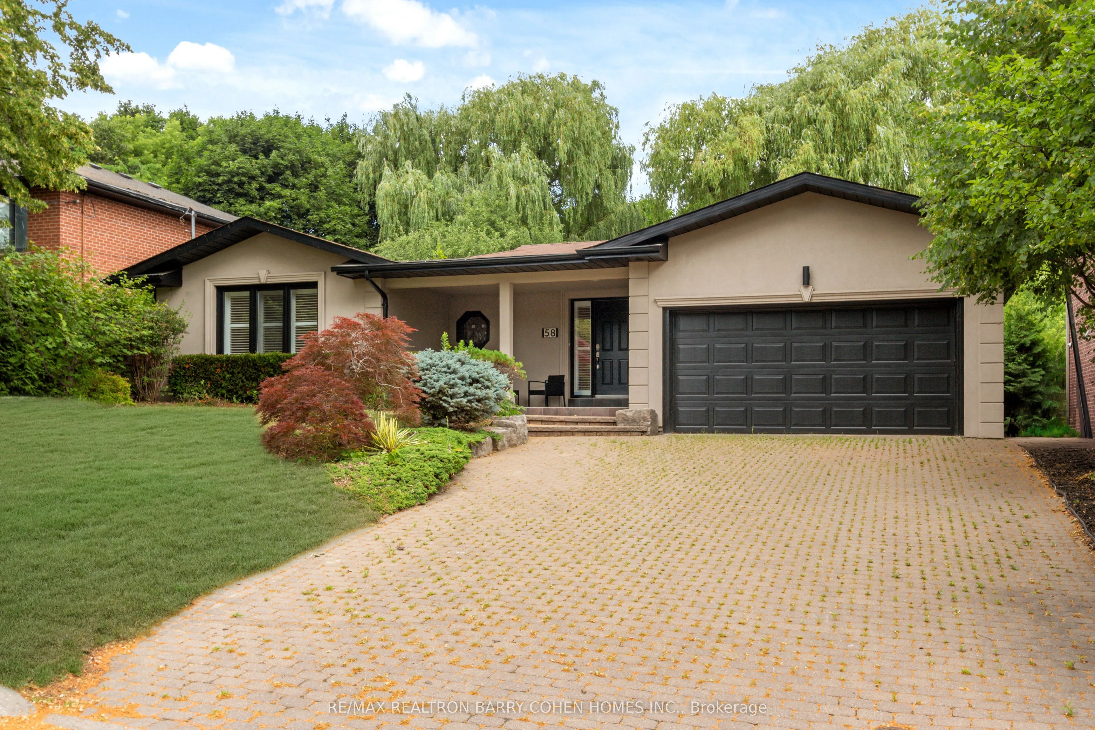 58 Hawksbury Drive N